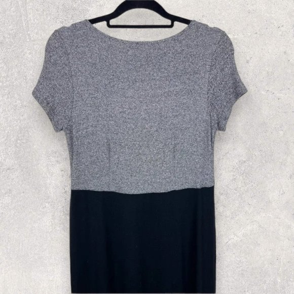 J. Jill Wearever Colorblock Stretch Knit Dress Size XS - Picture 6 of 7